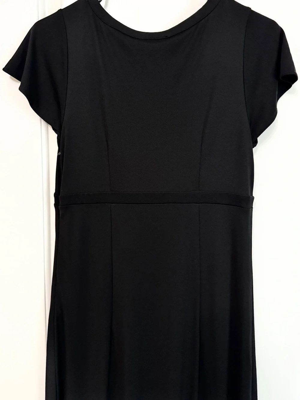 Ann Taylor LOFT Black V-Neck Ruffle Hem Midi Dress Size 8